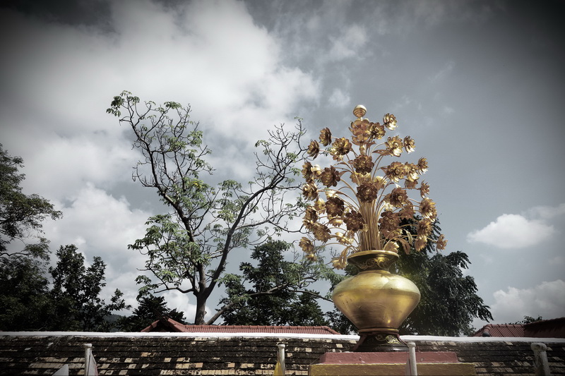 wat phra that doi kham, wat phrathat doi kham, phrathat doi kham temple, phra that doi kham temple
