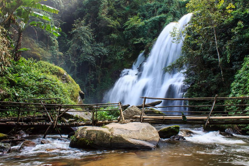 trekking at baan mae klang luang, trekking at pha dok siew nature trail, trek baan mae klang luang, tour trekking at baan mae klang luang, doi tnthanon national park, doi inthanon, trekking doi inthanon national park, trekking doi inthanon