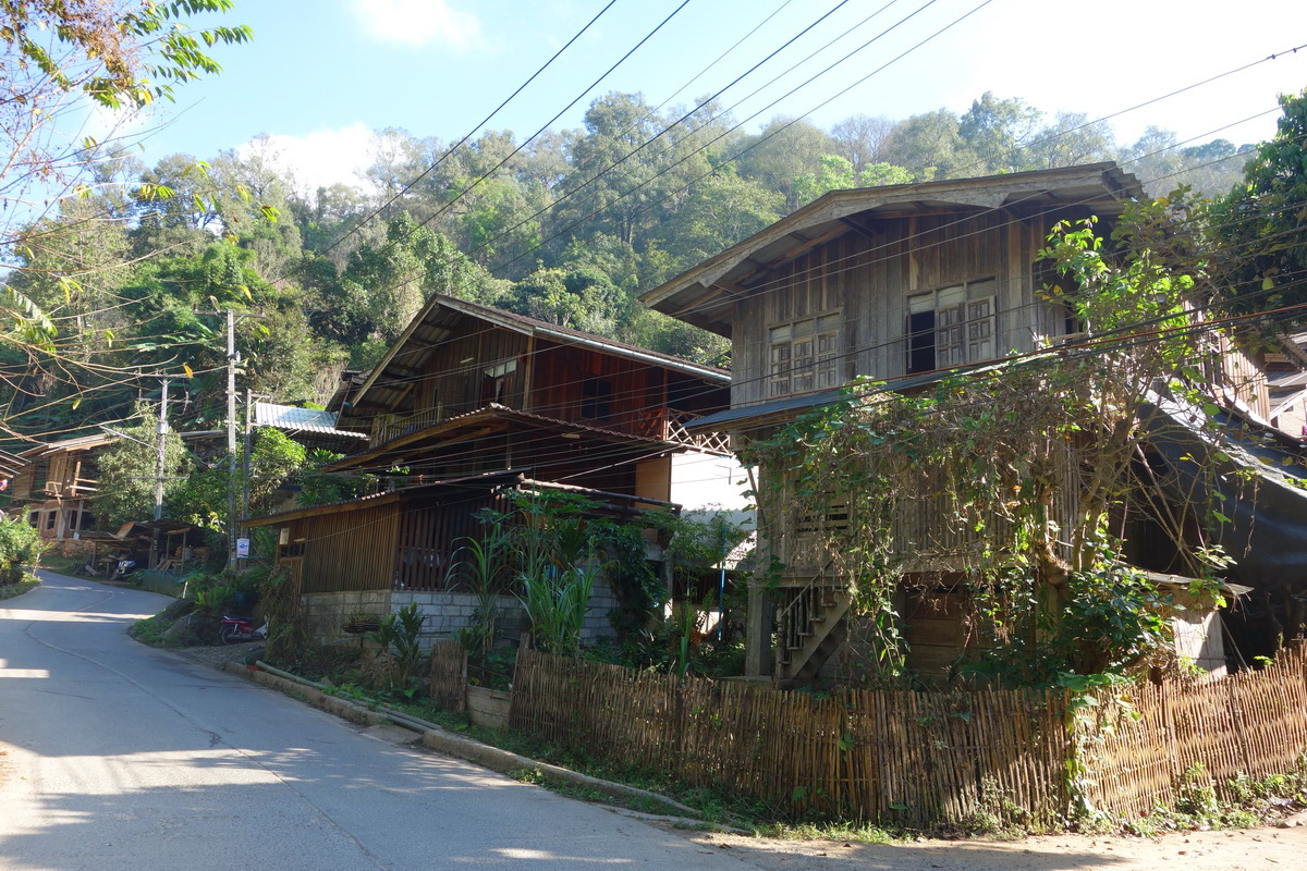 Baan Mae Kampong Meet A Peaceful Village In The Middle Of - 