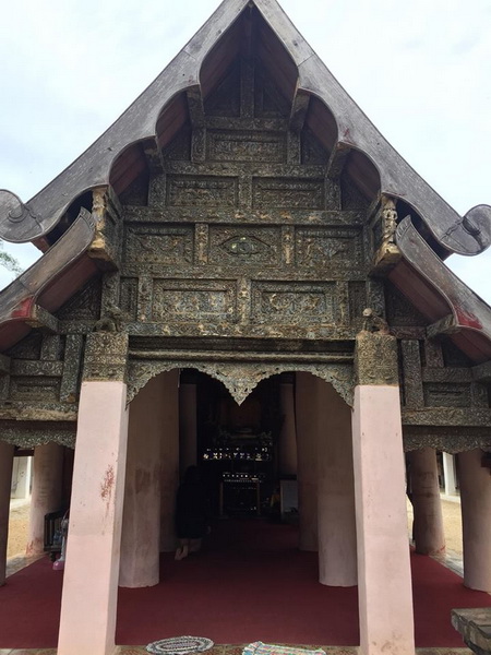 wat lai hin luang, wat laihin luang, wat lai hin, wat lai hin lampang, lai hin luang temple, laihin luang temple, lai hin temple, lai hin temple lampang, attraction temples in lampang, important temples in lampang