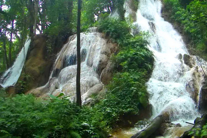 huai rong waterfall