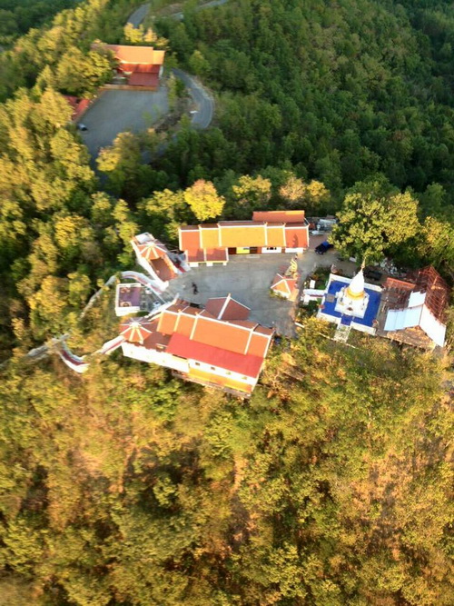 wat phra that doi leng, phra that doi leng temple, wat doi leng, doi leng temple, wat phra that doi leng in phrae, phra that doi leng temple in phrae, wat doi leng in phrae, doi leng temple in phrae