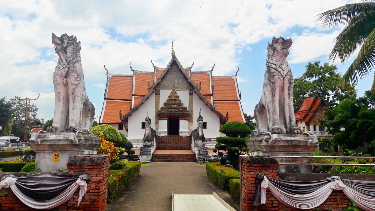 wat phumin, wat phumin in nan, phumin temple, phumin temple in nan, important temple in nan, attraction temple in nan