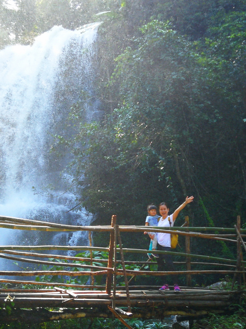 hiking pha dok siew nature trail, pha dok siew nature trail, trekking baan mae klang luang, baan mae klang luang, trekking pha dok siew, hiking pha dok siew