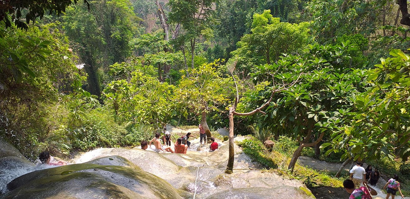 buatong waterfall, bua tong waterfall, buatong sticky waterfall, bua tong sticky waterfall, sticky waterfall, sticky waterfall chiang mai