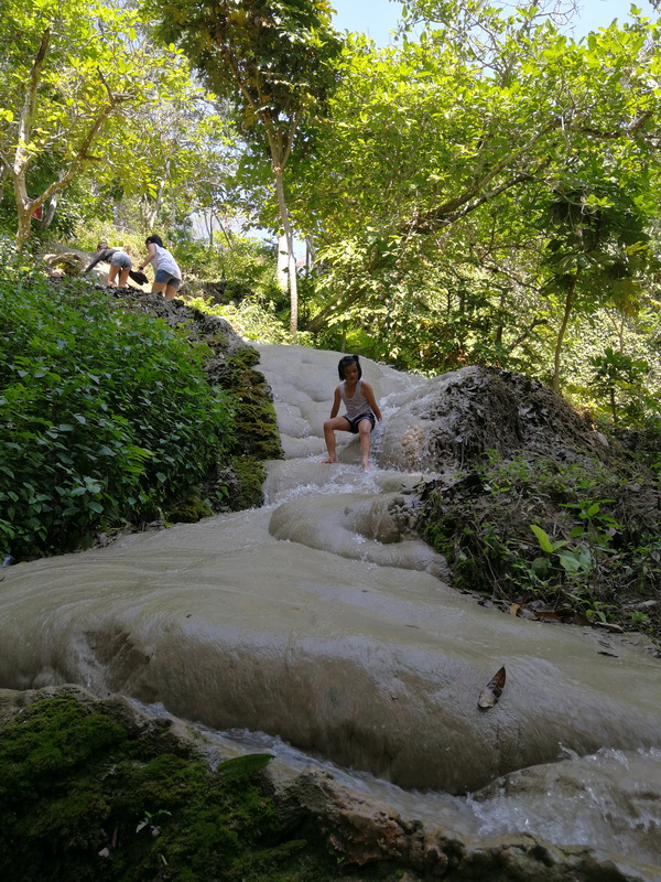 buatong waterfall, bua tong waterfall, buatong sticky waterfall, bua tong sticky waterfall, sticky waterfall, sticky waterfall chiang mai