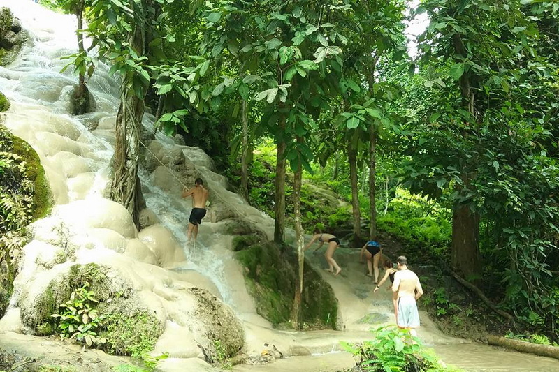 buatong waterfall, bua tong waterfall, buatong sticky waterfall, bua tong sticky waterfall, sticky waterfall, sticky waterfall chiang mai