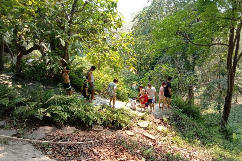 Buatong Waterfall